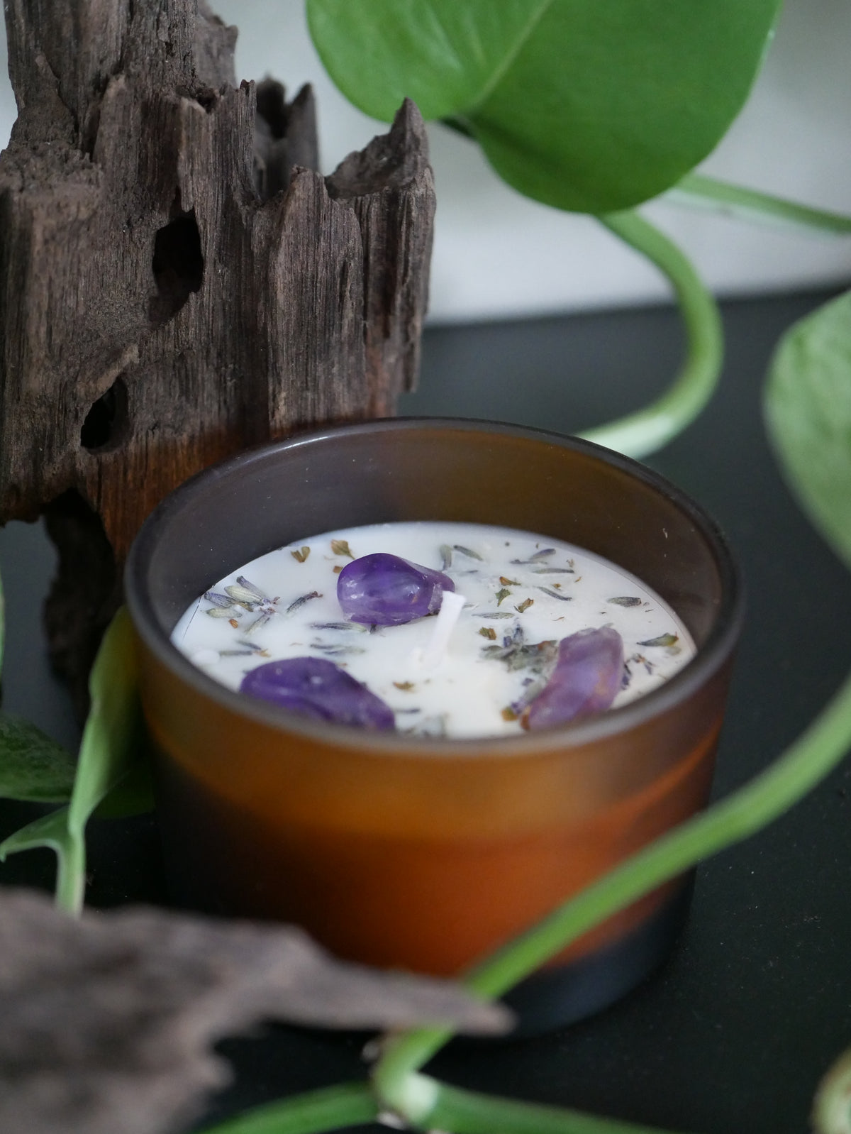 „Lavender Moon“ - Sojawachskerze mit Lavendel & Amethyst